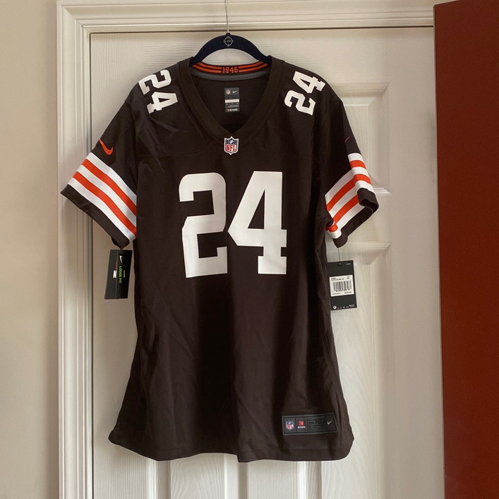 Woman’s XXL Cleveland Browns Nick Chubb #24 Brown Jersey